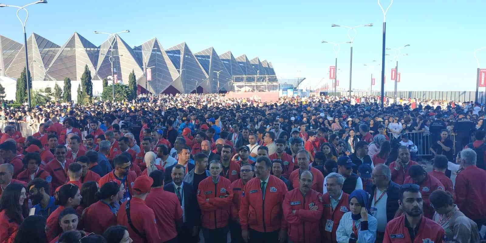 OMÜ Azerbaycan TEKNOFEST'te boy gösterdi
