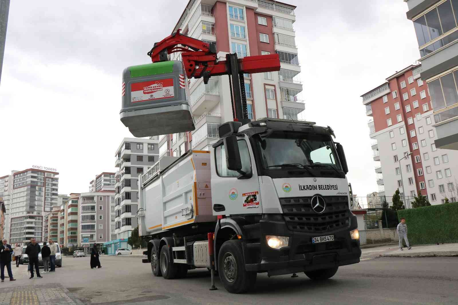 Samsun'a yeni sistem çöp konteynerleri
