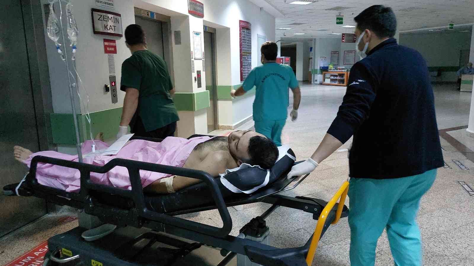 Samsun'da silahlı saldırıya uğrayan genç ağır yaralandı
