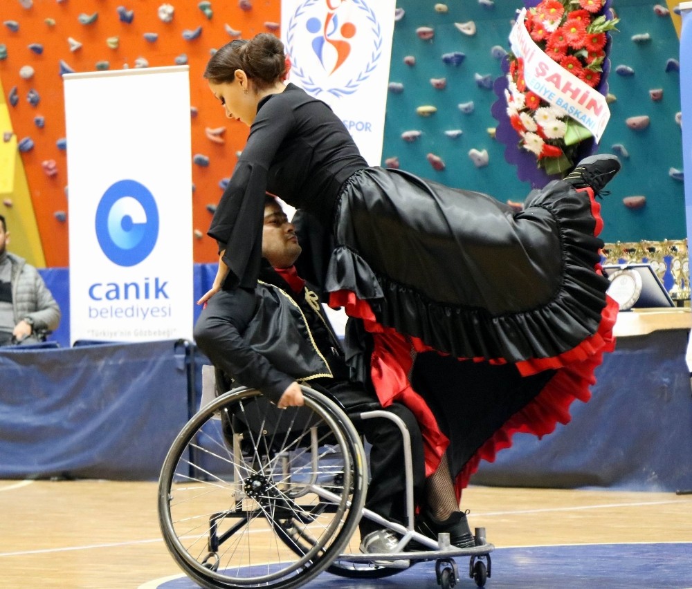 Tekerlekli Sandalye Dans Sporu Türkiye Şampiyonası

