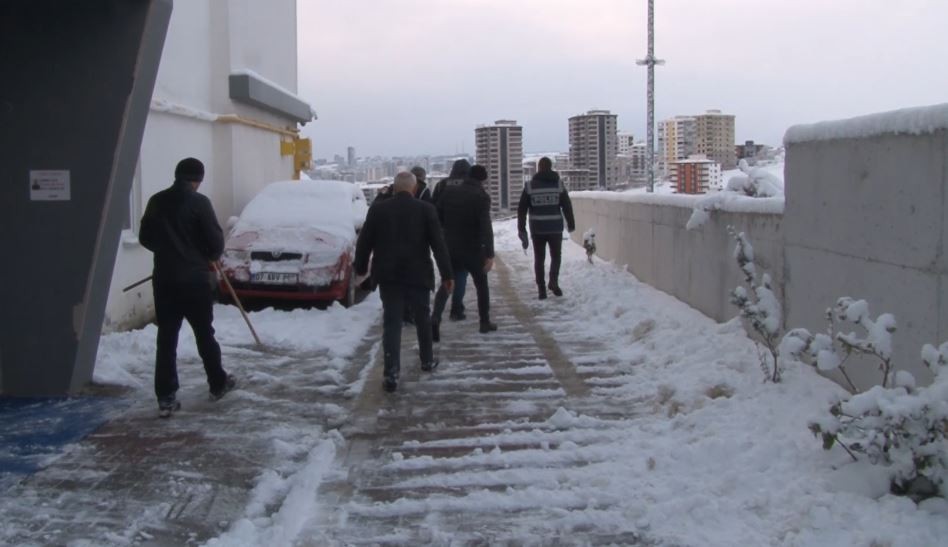 Samsun merkezli Ankara ve İstanbul'da suç örgütü operasyonu: 40 gözaltı
