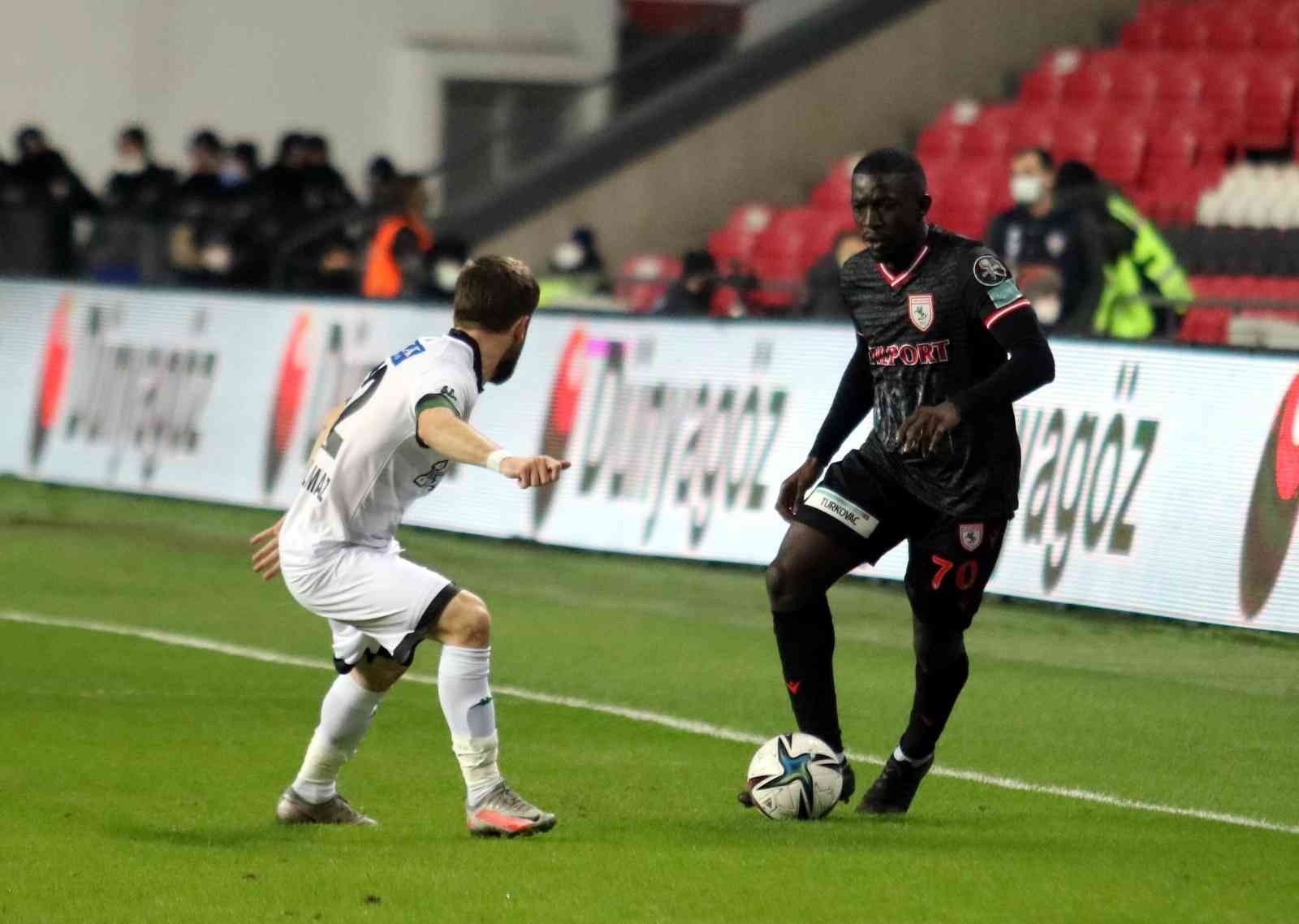 Spor Toto 1. Lig: Samsunspor: 3 - Kocaelispor: 0
