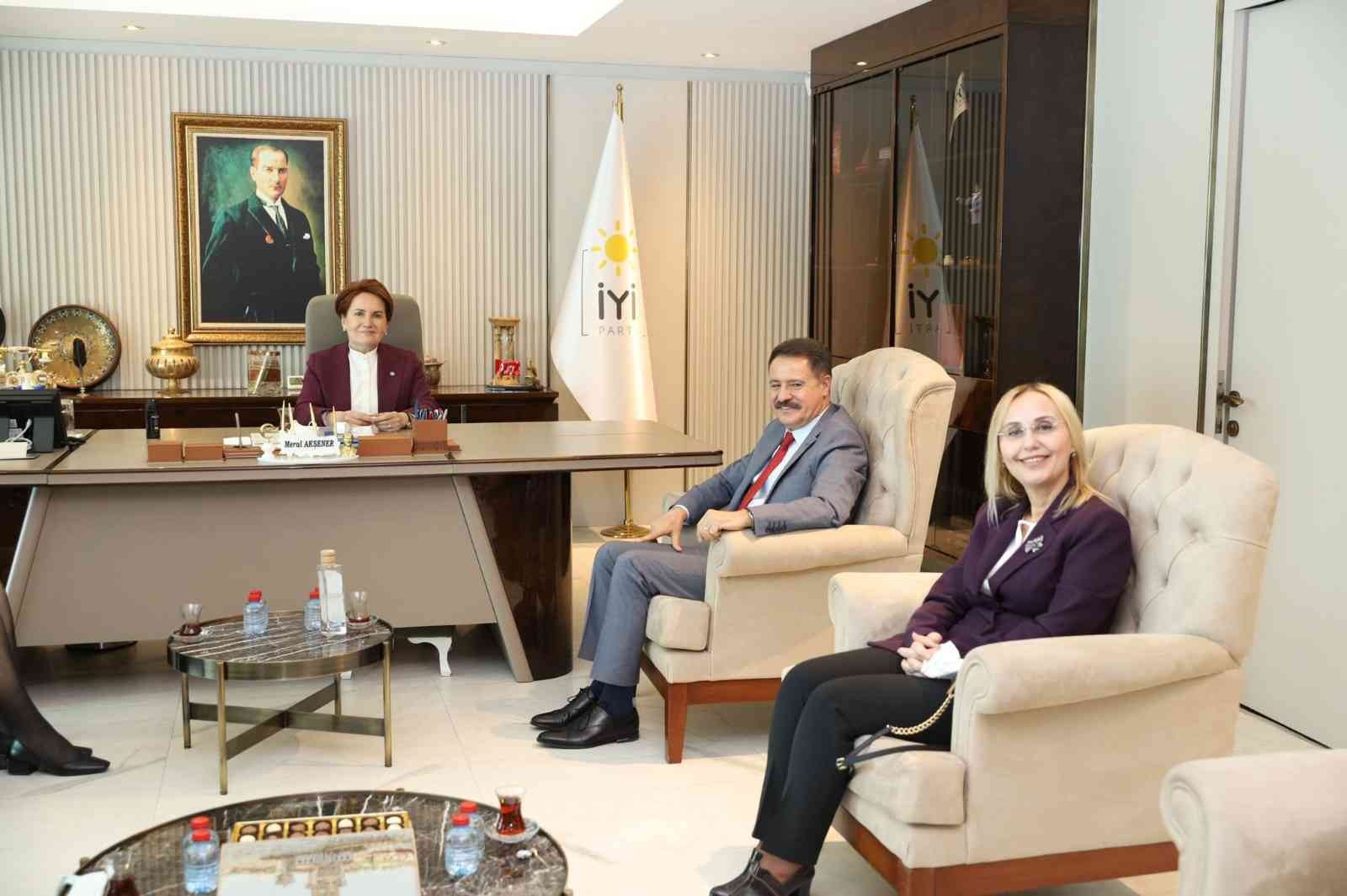 Başkan Deveci Kılıçdaroğlu ve Akşener'le görüştü
