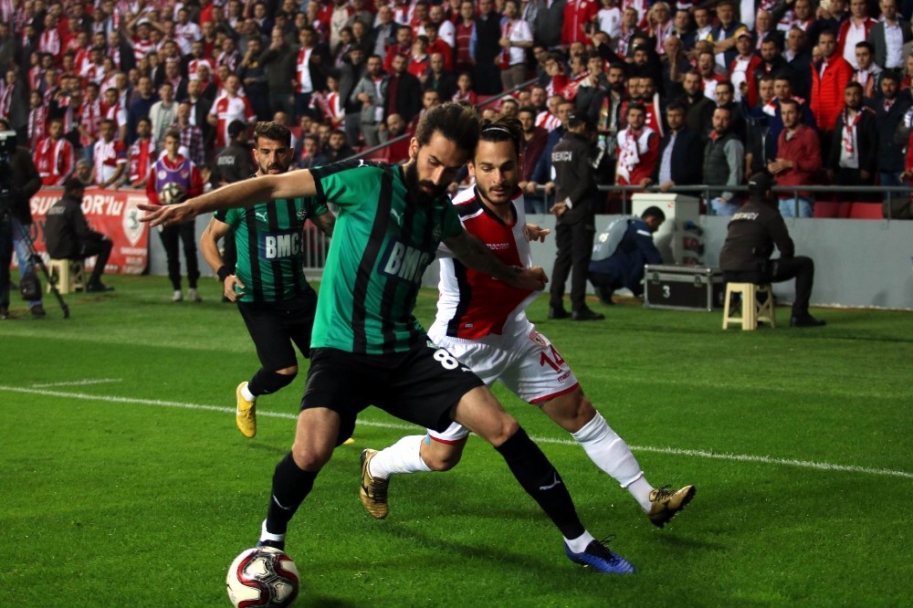 TFF 2. Lig Play-Off Çeyrek Final: Yılport Samsunspor: 0 - Sakaryaspor: 0
