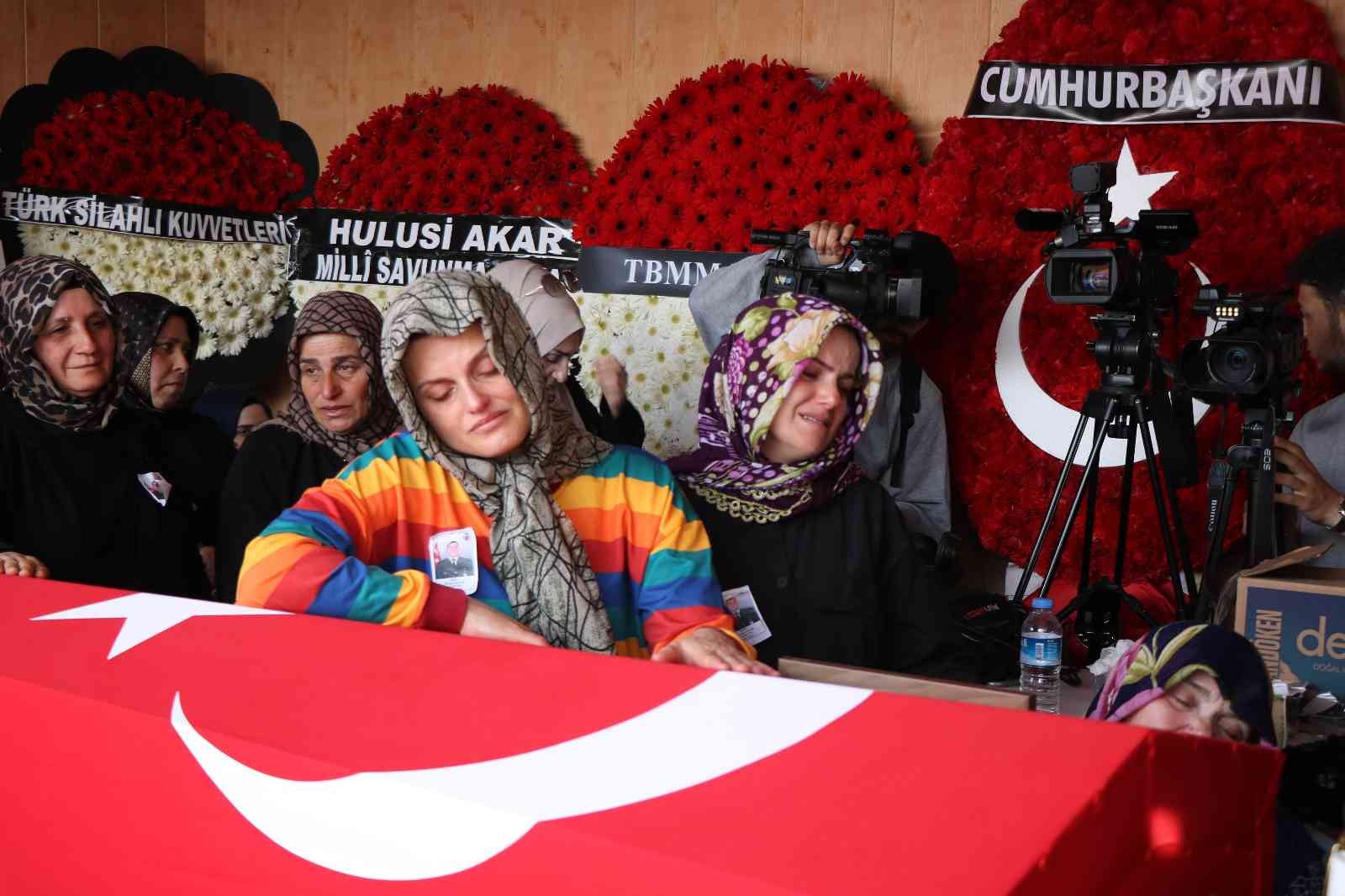 Şehit İslam Sancak son yolculuğuna uğurlandı
