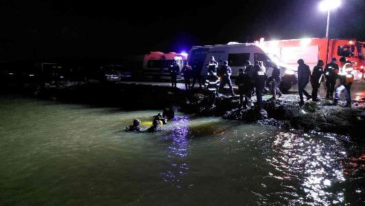 Samsun'da otomobil denize uçtu: 1 ölü, 2 yaralı
