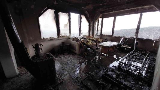 Samsun'da sobadan çıkan kıvılcım evi yaktı
