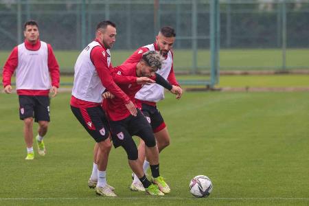 Samsunspor, FC Hansa Rostock ile hazırlık maçı yapacak
