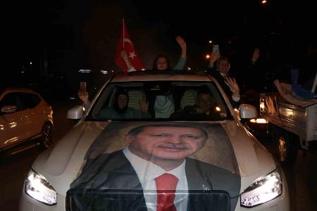 Samsun, Erdoğan'ın zaferini kutladı
