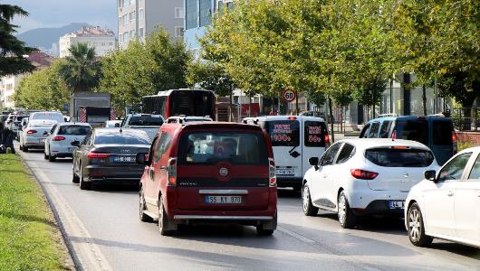 Başkan Demir: 'Trafik yoğunluğu 1,5 yıl, otopark problemi de 2 yıl sonra tarih olacak'
