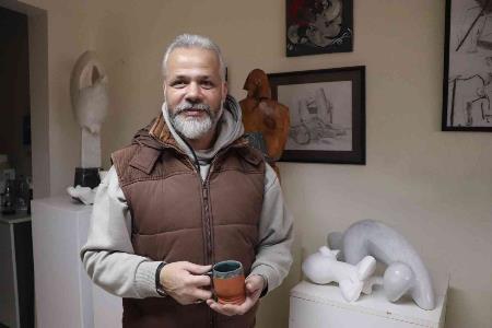 OMÜ'lü öğretim görevlisinin yaptığı heykeller Türkiye'yi süslüyor
